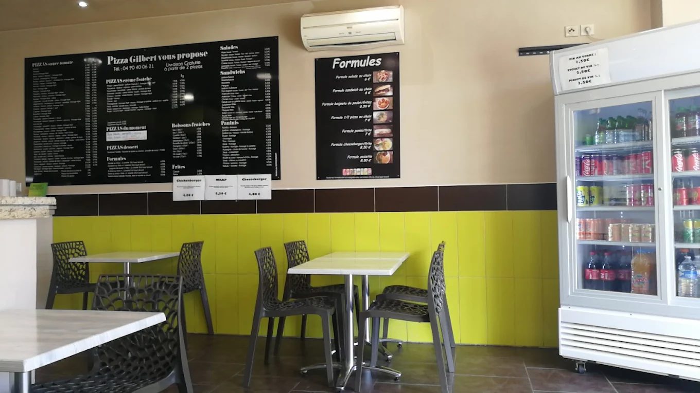 Comptoir et ardoise de Pizza Gilbert